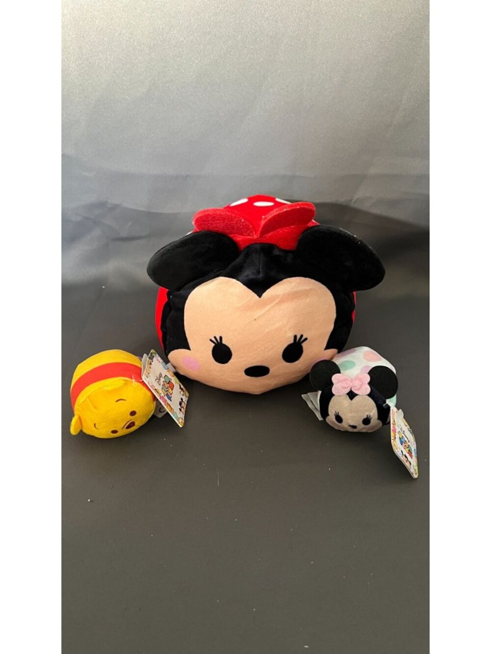 Disney Tsum Tsum Plush Set Minnie Mouse & Pooh Mini & Medium
